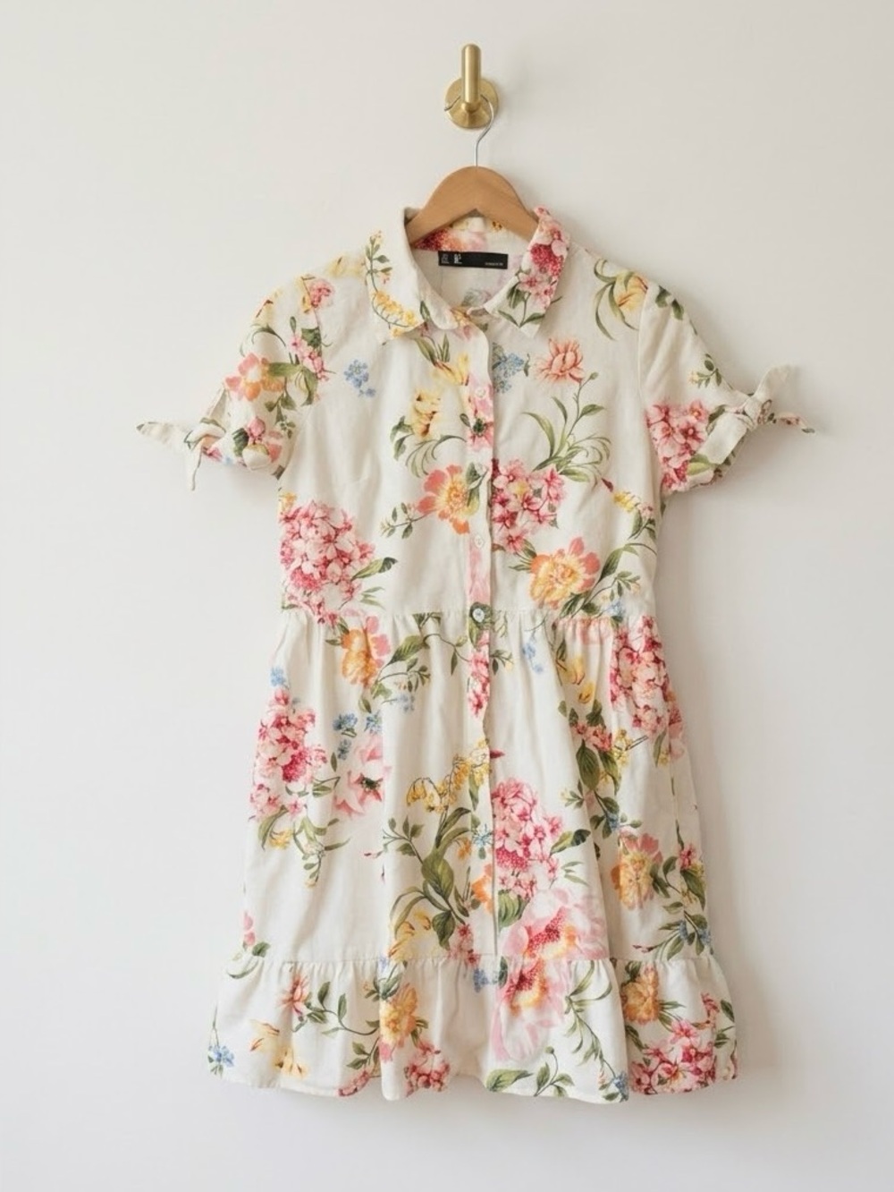 Vintage Leslie Fay Button-Front Cotton Dress Size 12 With Flowers